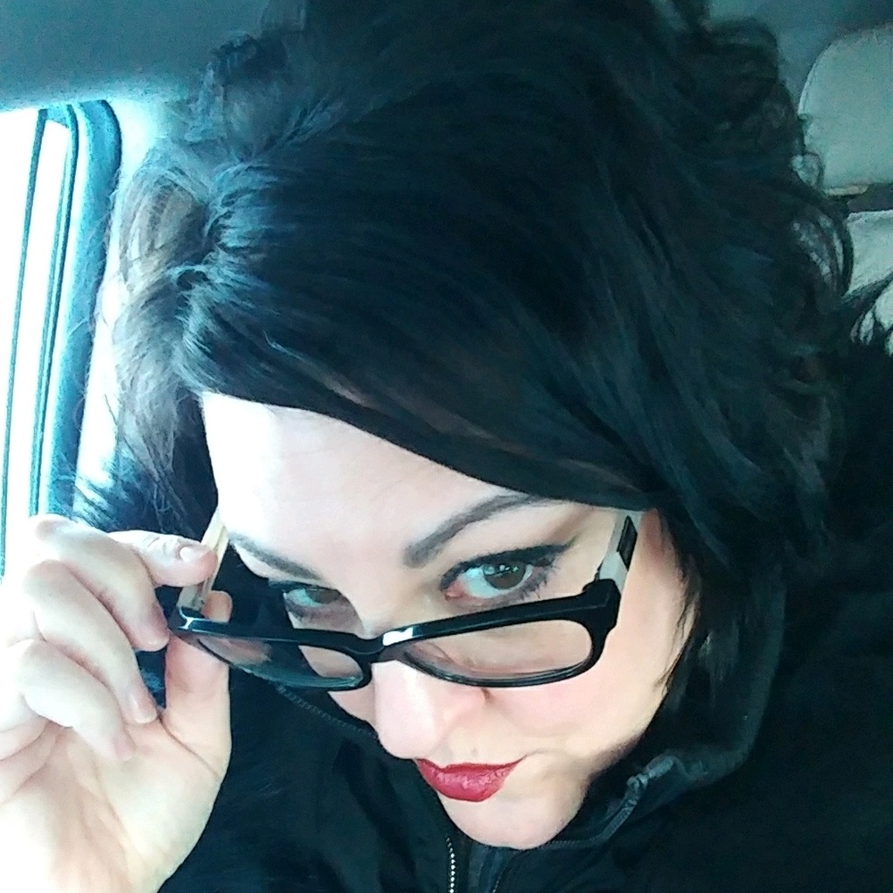 Meet your Posher, Kat